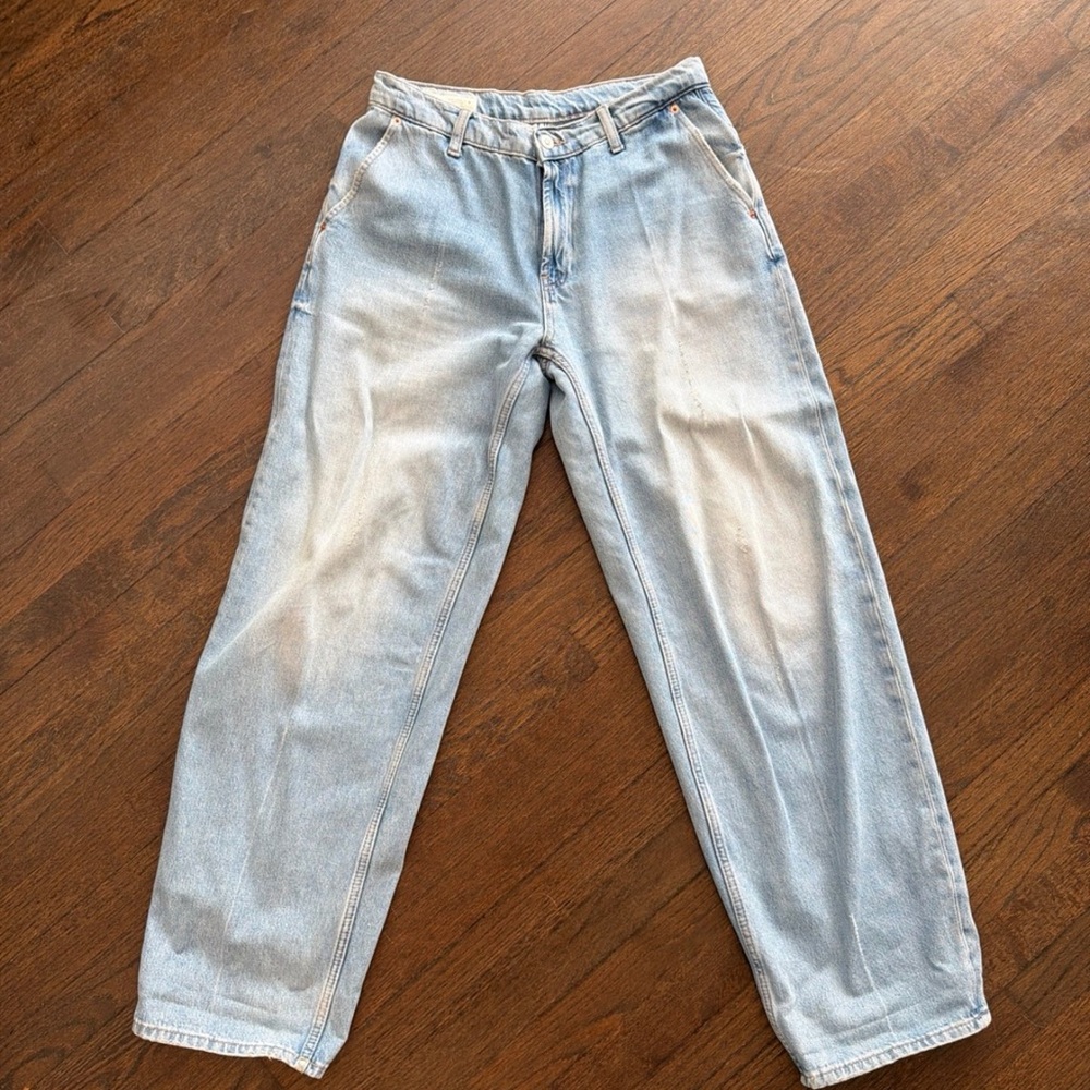 Women's Light Blue Jeans